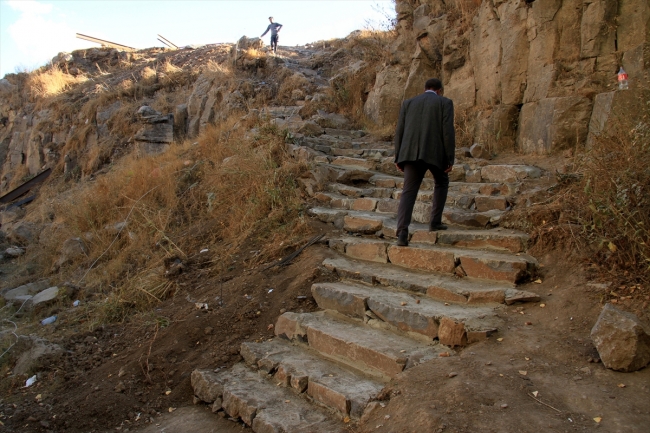 Muradiye Şelalesi ağaçlandırma çalışmalarıyla yeni çehresine kavuşacak